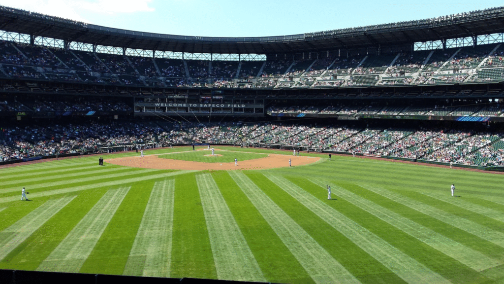 MLB Baseball Live Streaming IPTV USA and Canada - StreamQ IPTV Premium Top Rated IPTV